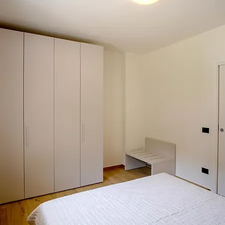 Apartment Eden 4