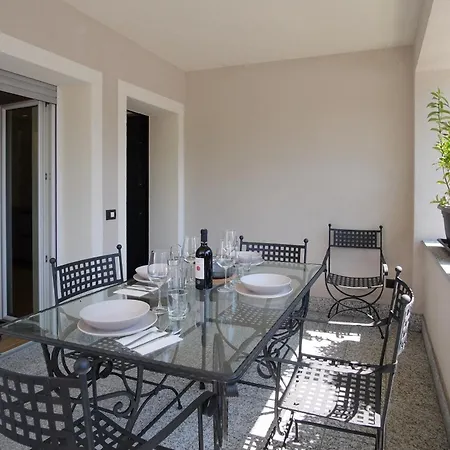 Apartment Eden 4 *
